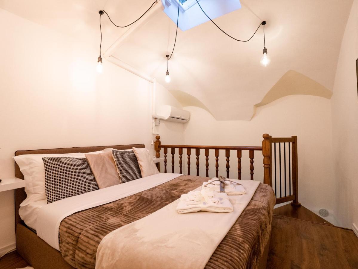Casa Iryna Apartment Пиетра Лигуре Екстериор снимка